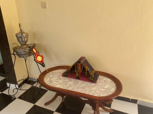 Gite Cedre Gouraud Hotel Azrou Bagian luar foto